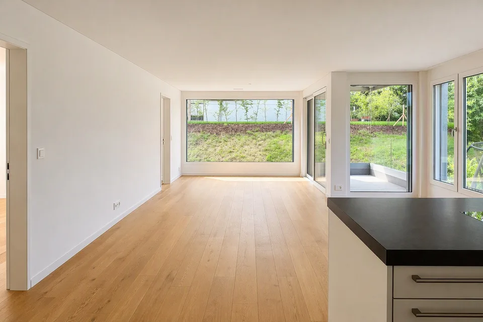 Helle, Moderne 4.5-Zimmer-Wohnung in Zürich Witikon