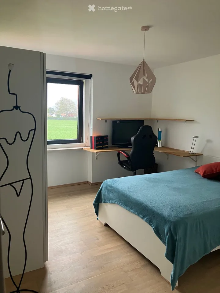 Mitbenutzte Wohnung - Zimmer mit Bad zu vermieten