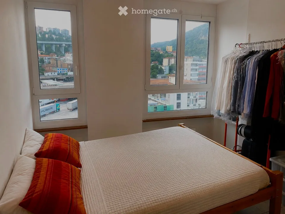 Helles 2.5-Zimmer-Wohnung in Chiasso