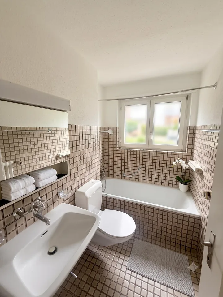 Appartamento 3.0 locali al piano terra, tranquillo, luminoso e disponibile immediatamente