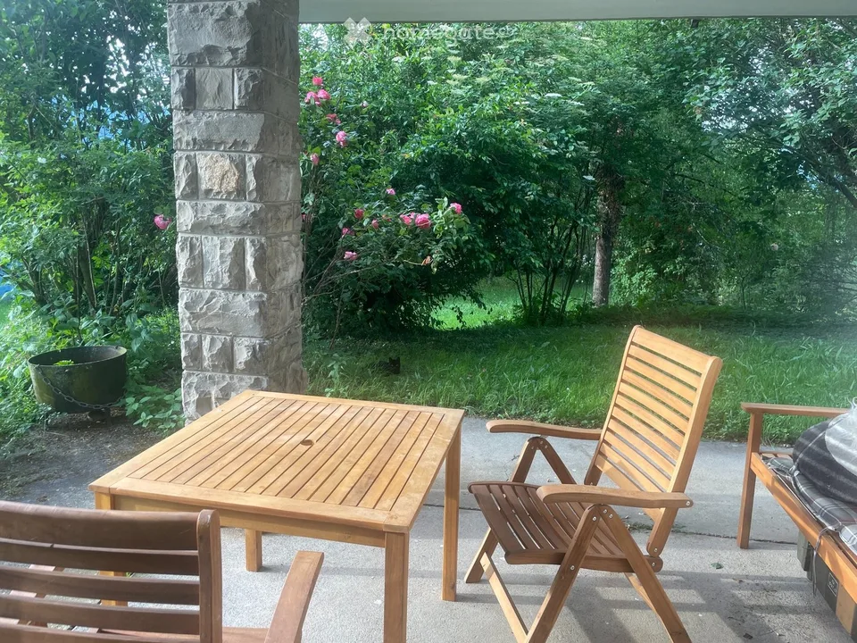 À louer  Charmant petit appartement cosy avec terrasse