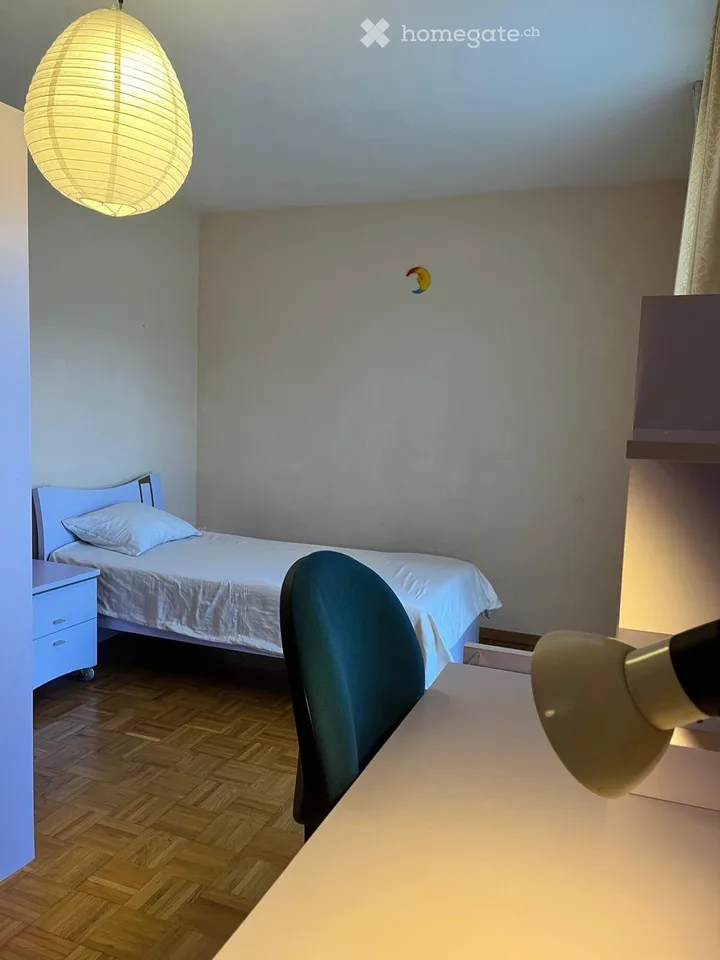 Belle chambre meublée  Étudiante  Aire-la-Ville