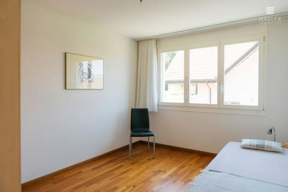 4½-Zimmer-Maisonette-Wohnung auf 3 Etagen zwischen See und Berge