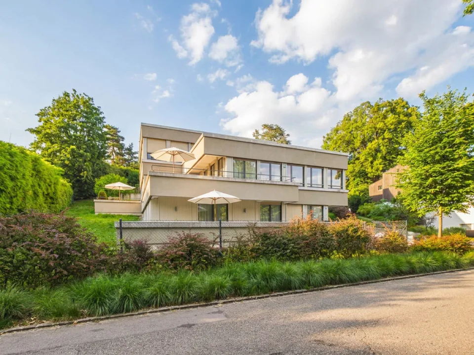 Wohnen wie im Einfamilienhaus - 6-Zimmer-Maisonette mit 3 Terrassen