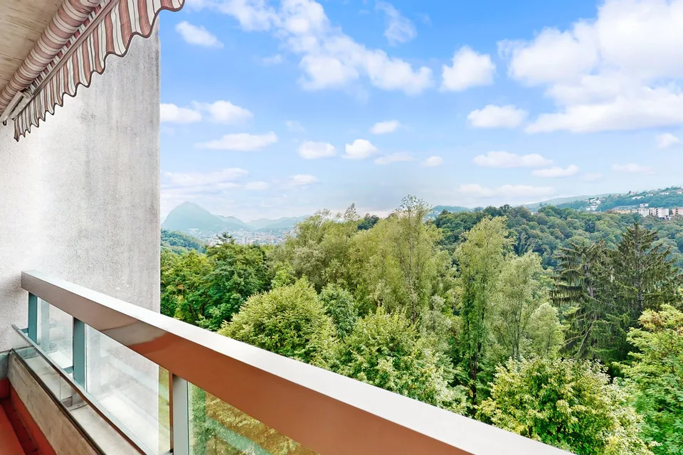 Balconies, playground and tranquility for the whole family