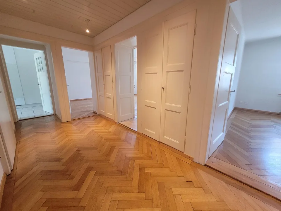 Charming 4.5-room city apartment