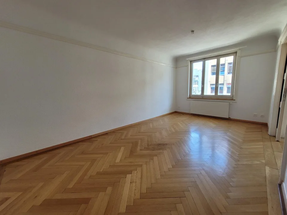 Charming 4.5-room city apartment