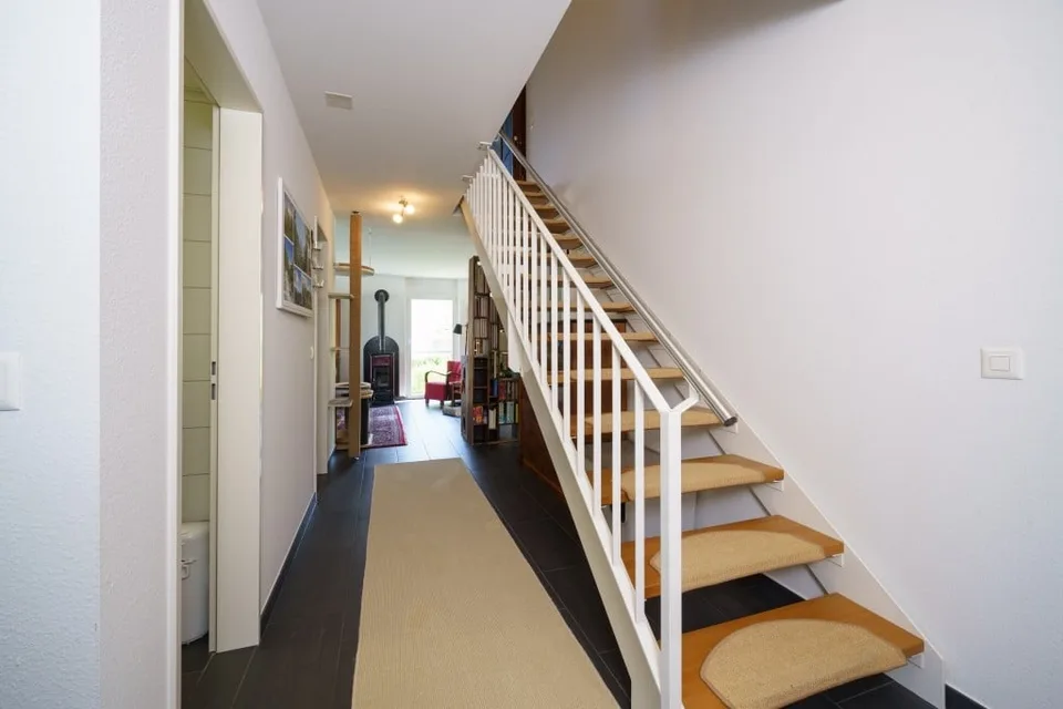 Spazioso. Tranquillo. Vicino alla natura. - Appartamento maisonette 5.5 locali a Muttenz – foto 11 di 25