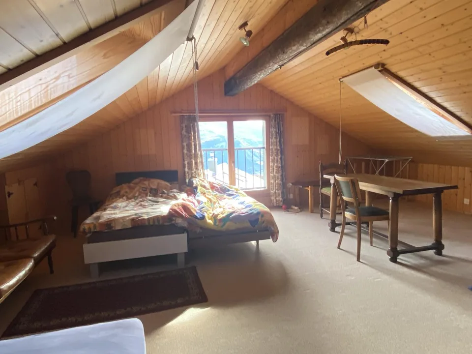 Village house with rental potential in the heart of Arbaz