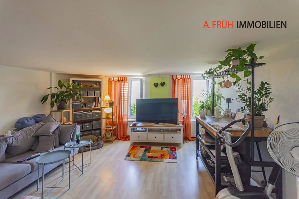 Über dem Aaretal Mehrfamilienhaus mit Blick zu den Alpen – Foto 8 von 13