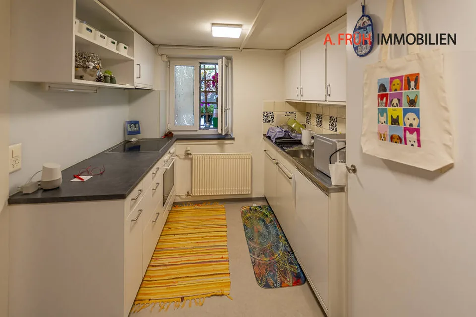 Über dem Aaretal Mehrfamilienhaus mit Blick zu den Alpen – Foto 10 von 13