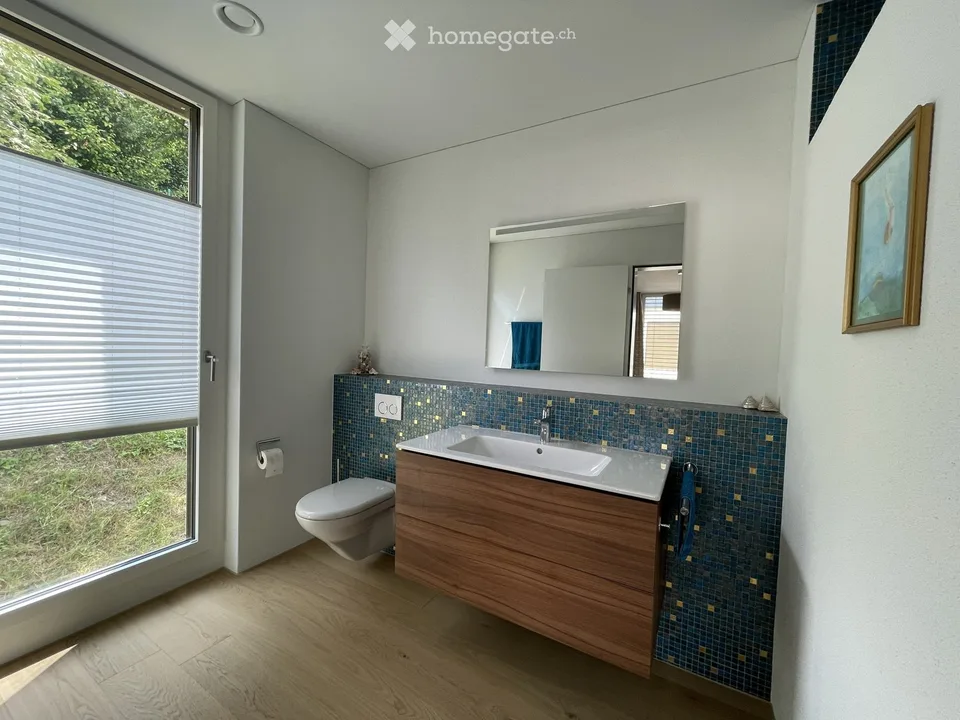 Traumhafte 3.5-Zimmer Terrassenwohnung in Nähe von Aarau (möbliert, befristet für 6 Monate)