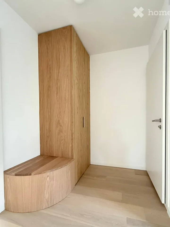 Magnificent 4.5 rooms completely renovated in 2026 - 2'150 CHF/month