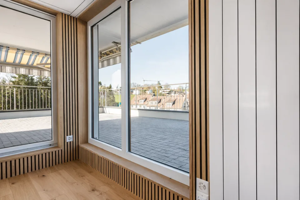 Penthouse ristrutturato di 3,5 locali con terrazza XXL (nessun ascensore)