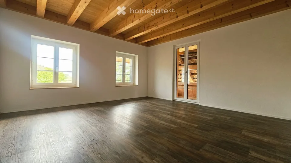 Modern 4.5-room maisonette apartment in a farmhouse with mountain panorama