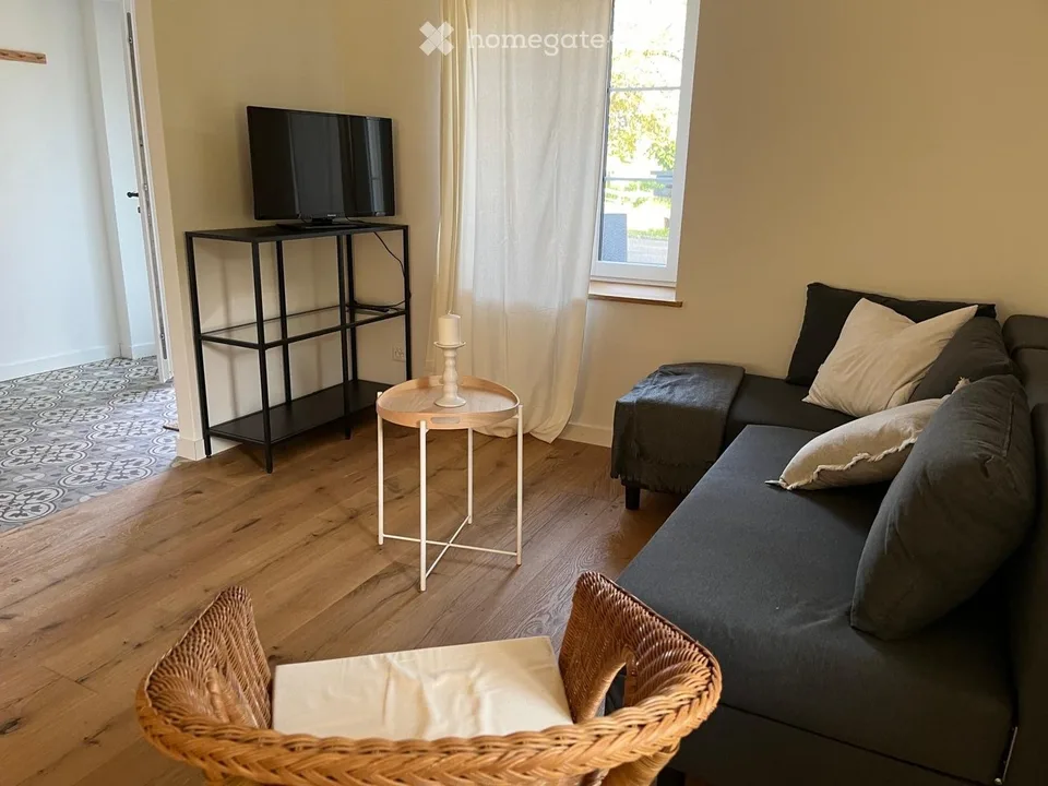 Studio apartment, furnished or unfurnished by agreement