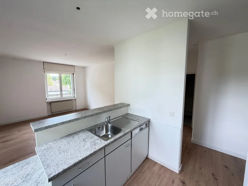 3,5 Zimmer - 76m² - charmante Renovierung nahe bei den Geschäften