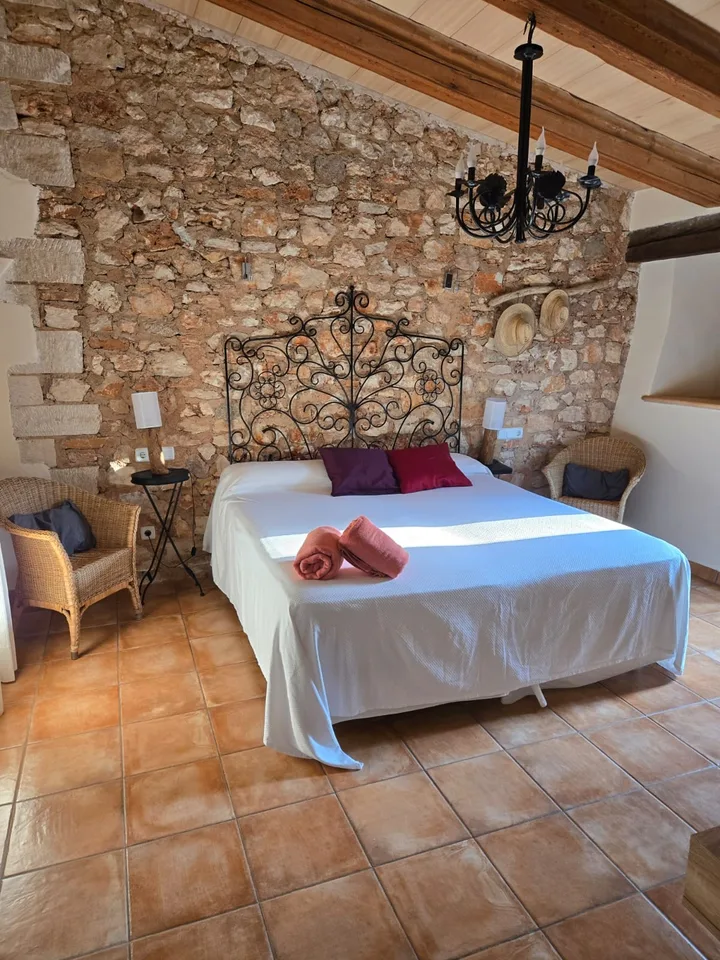 Agrotourisme avec plusieurs bâtiments (FINCA - Hôtel avec vignoble, autorisé)
