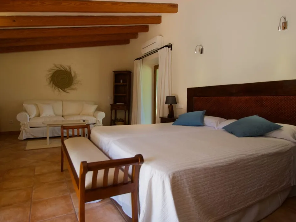Agrotourisme avec plusieurs bâtiments (FINCA - Hôtel avec vignoble, autorisé)