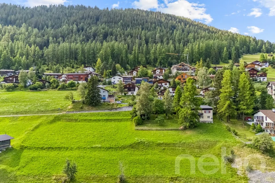 3?520 m² Entwicklungsgrundstück mit Projektstudie in Davos Wiesen
