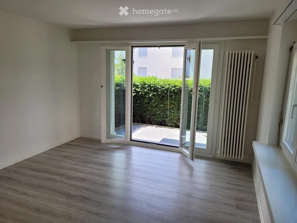 Appartamento di giardino tranquillo e soleggiato