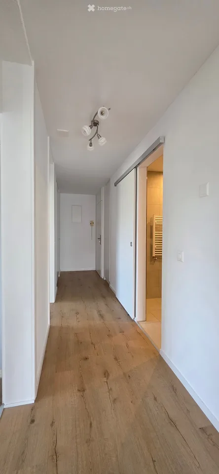Frisch renovierte  3.5-Zimmer-Wohnung mit Balkon