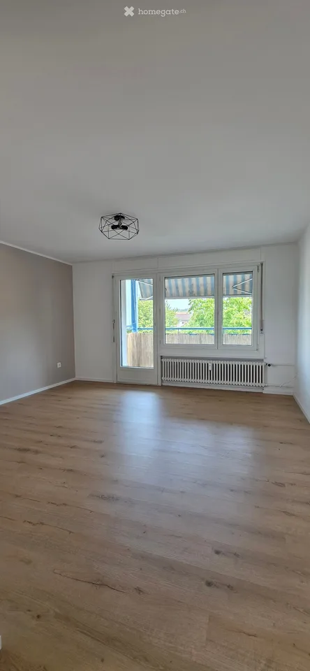 Frisch renovierte  3.5-Zimmer-Wohnung mit Balkon