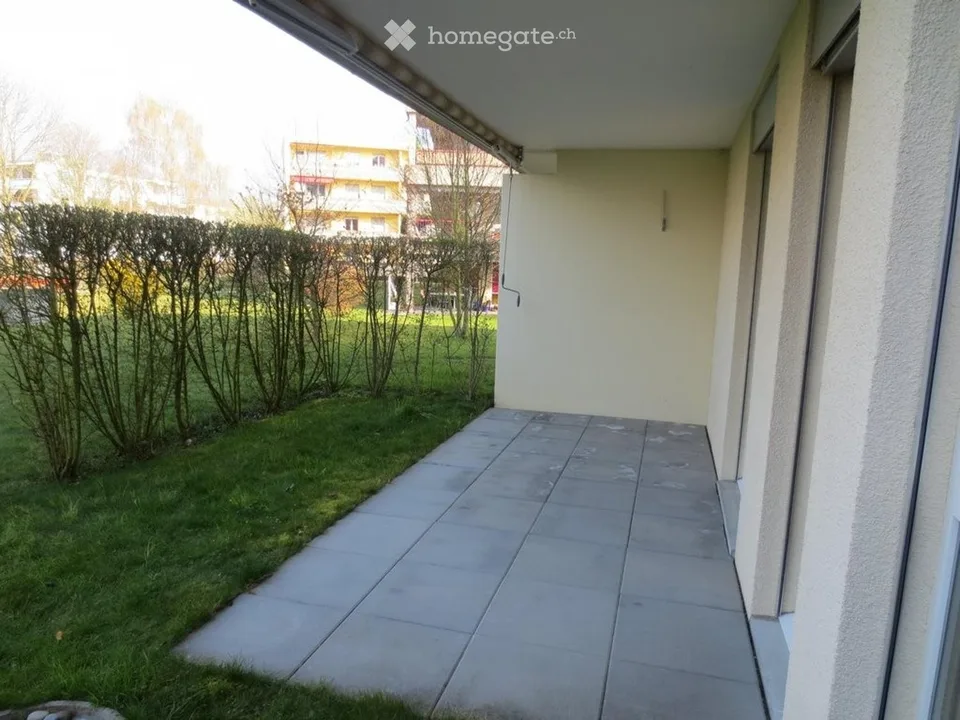 Delizioso appartamento 3 locali con balcone a Sissach