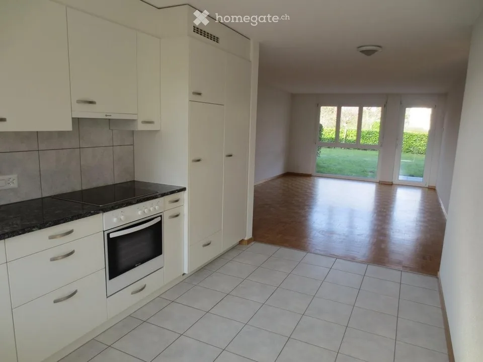 Delizioso appartamento 3 locali con balcone a Sissach