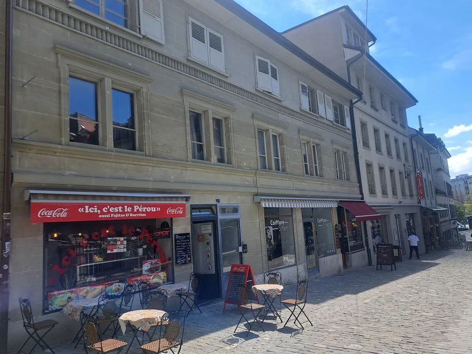 Fribourg - centre ville / spacieux 2 pièces