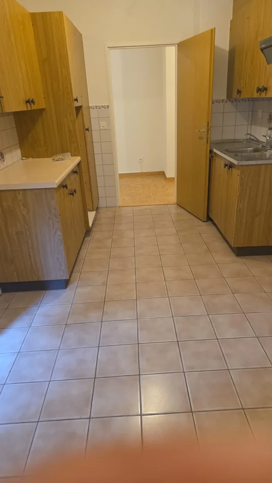 Viertel Epinettes - Noirettes, geräumiges Dreizimmerapartment