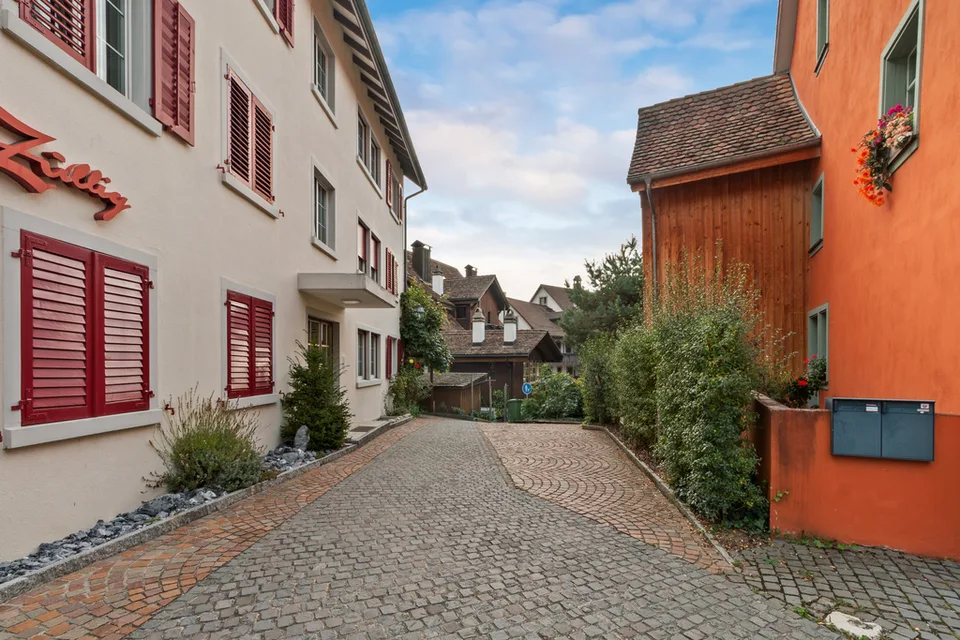 1. Zimmerwohnung - Wohnen im Herzen der Bülacher Altstadt