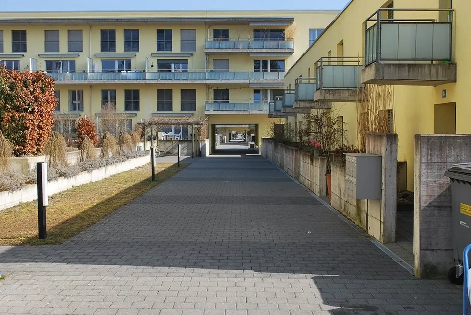 Familienfreundliche Maisonettewohnung mit Sitzplatz in Zürich-Nord