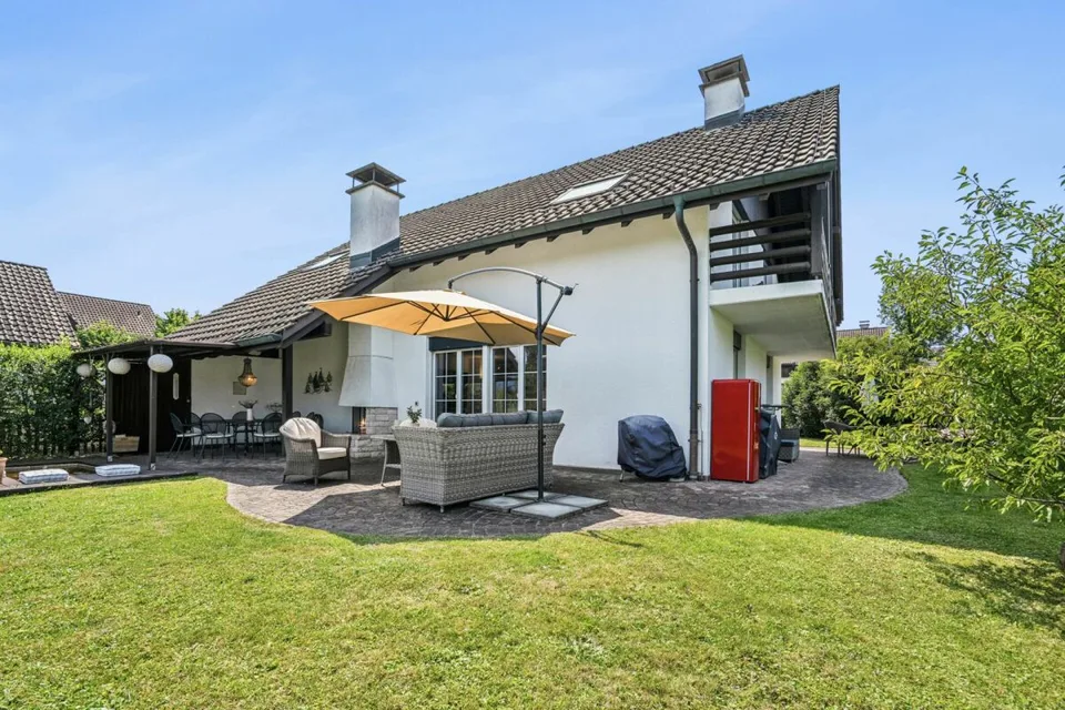 Move in with your family immediately in Buonas!