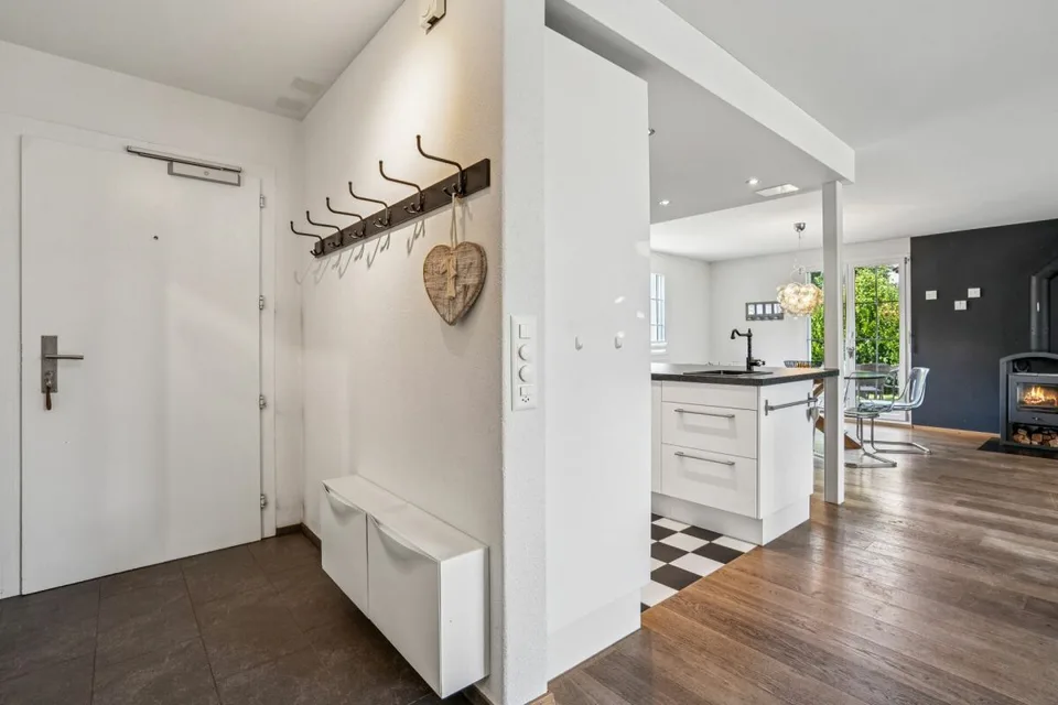 Move in with your family immediately in Buonas!
