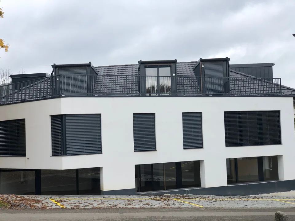 Moderne 4.5-Zimmer-Maisonette-Wohnung in Beinwil am See – sofort verfügbar