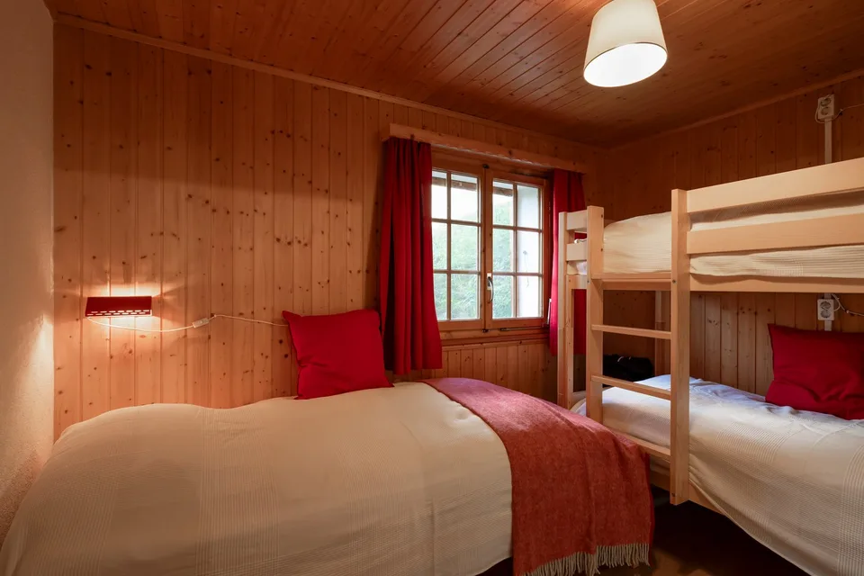 Chalet ski-in-ski-out con due parcheggi privati