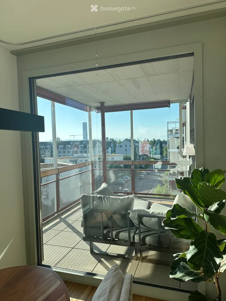 Appartement moderne 3.5 pièces dans un immeuble neuf à Dübendorf