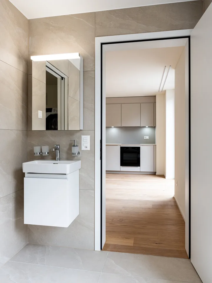 1-Zimmer-Wohnung mit grossem Reduit und Wäscheturm
