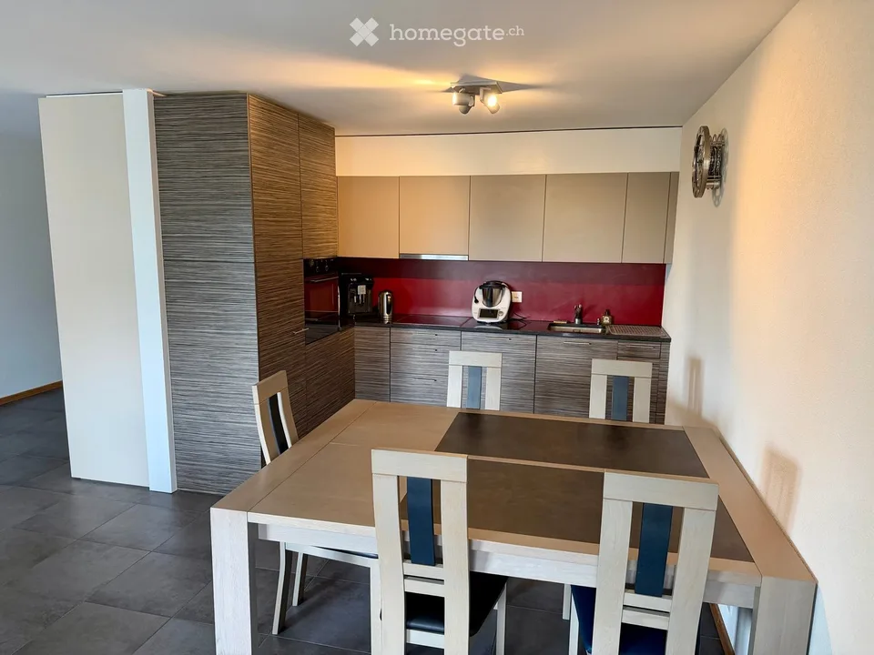 Helles 3,5-Zimmer-Wohnung von 90 m² - Terrasse von 21 m² in Neuchâtel