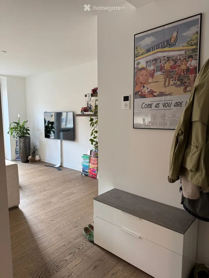 Helle, moderne 2.5-Zimmer-Wohnung mit zwei Balkonen Nähe Schmiede Wiedikon