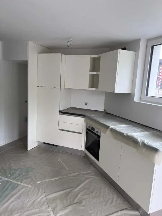 Neue moderne Zweizimmerwohnung im Grünen Carabbia (Lugano)