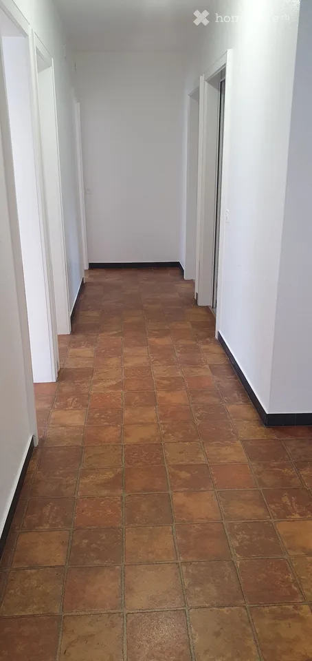 4,5 pièces, RDC 92 m², Hauptstrasse 22 à Oltingen