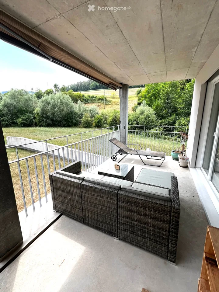 Modern 4.5-room new apartment with balcony and beautiful view in Wölflinswil