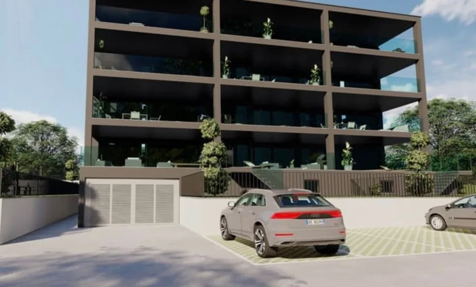 3763 ULTIMO - APPARTEMENT AVEC JARDIN 4.5 PIÈCES DANS UN QUARTIER CALME