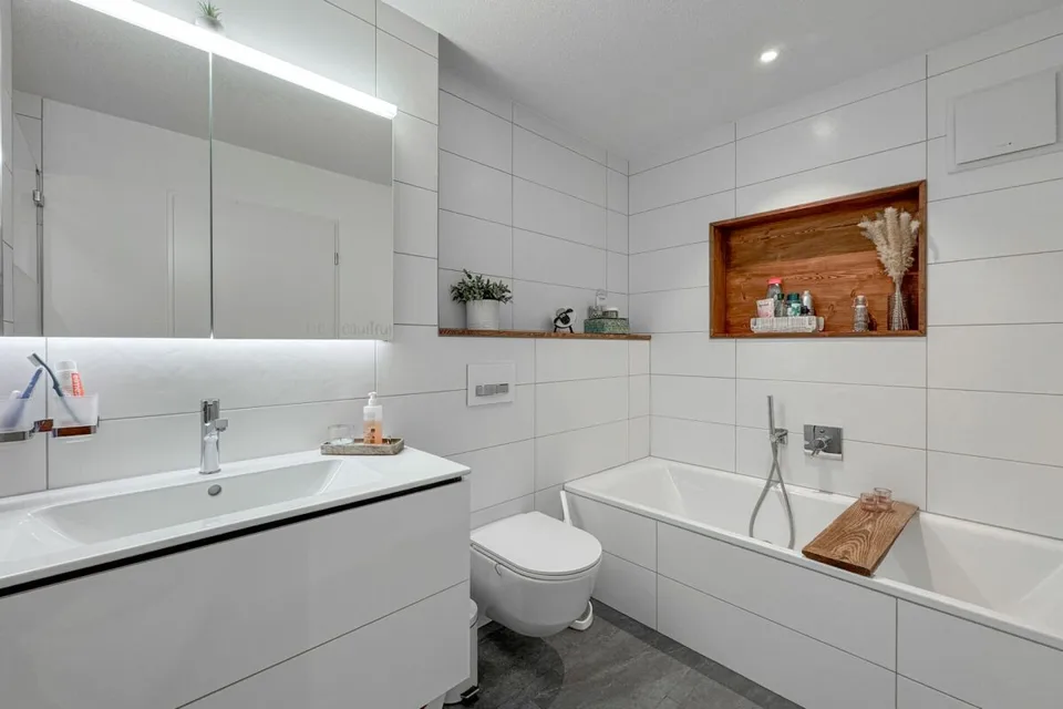 Licht, Raum, Komfort: Parterrewohnung mit 4½ Zimmern und grosser Terrasse