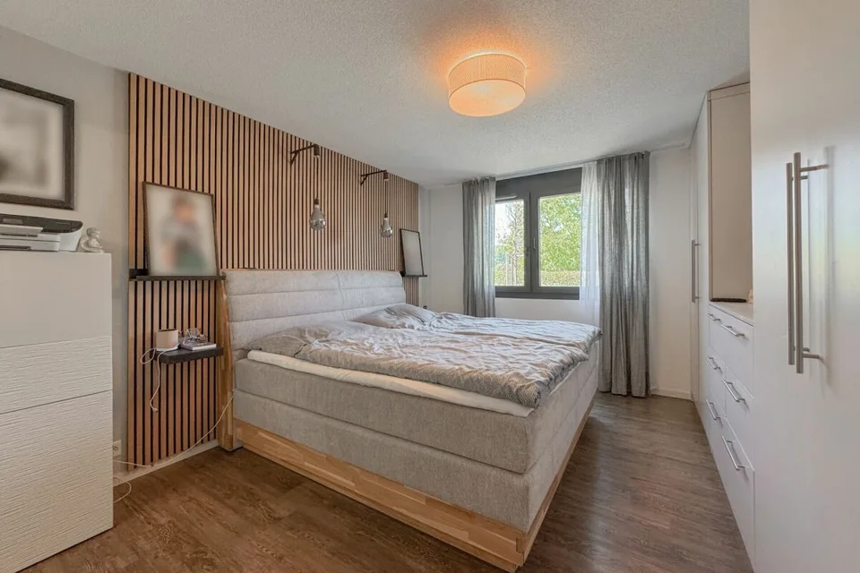 Licht, Raum, Komfort: Parterrewohnung mit 4½ Zimmern und grosser Terrasse