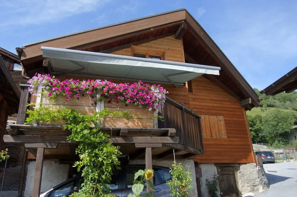 Chalet (1700) / Uberrotafen (Leuk) / EXKLUSIVITÄT / (Sprache D und FR)