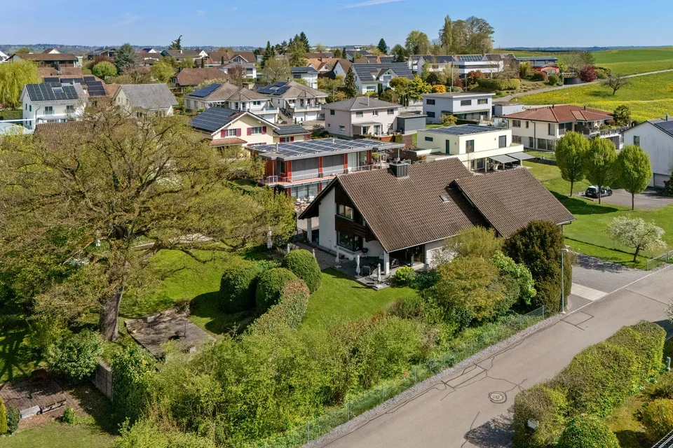 Un foyer pour les générations - Maison d'architecte avec plus de 1 200 m² de rêve