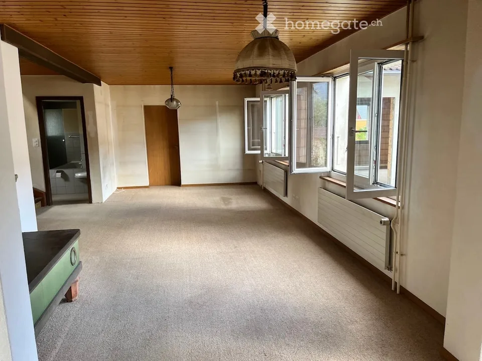 Interessantes Einfamilienhaus mit Potential in Matzendorf – Sofort verfügbar!